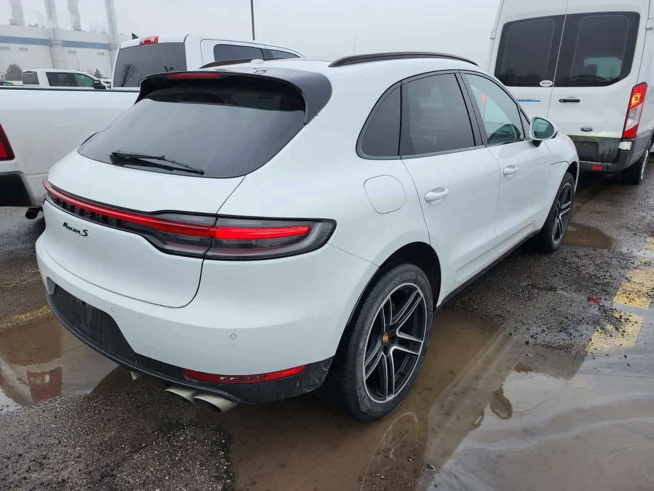Porsche Macan S  CARFAX - изображение 3
