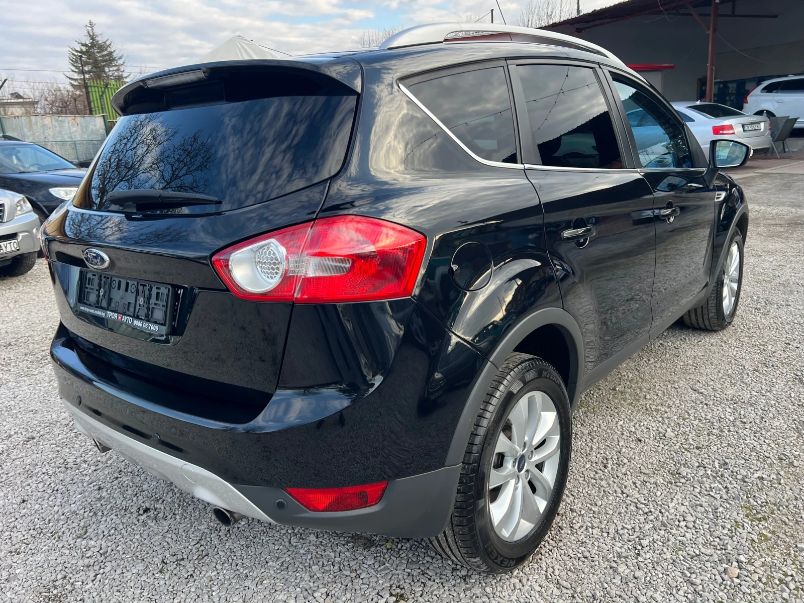 Ford Kuga 2.5T* 4Х4* ШВЕЙЦАРИЯ* КОЖА* НАВИ* КАМЕРА* , снимка 5 - Автомобили и джипове - 53976765