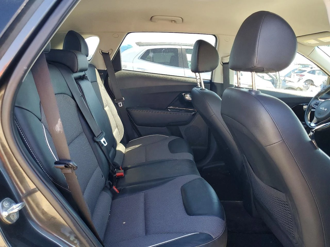 Kia Niro * Ev S* , снимка 8 - Автомобили и джипове - 54328057