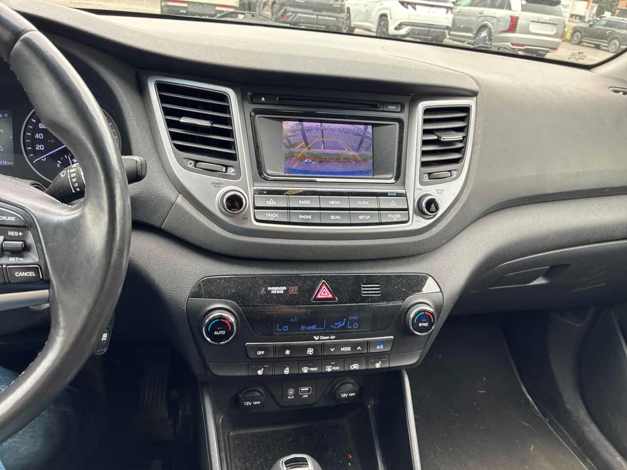 Hyundai Tucson  SE  AWD, 2.0L / КОЖА / ЦЕНА ДО БГ, снимка 9 - Автомобили и джипове - 55390898