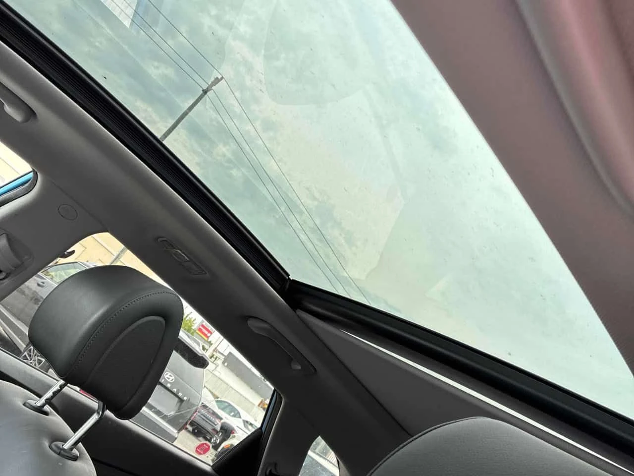 Hyundai Tucson  SE  AWD, 2.0L / КОЖА / ЦЕНА ДО БГ, снимка 14 - Автомобили и джипове - 55390898