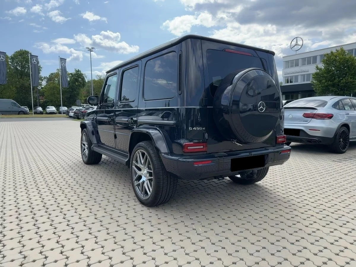 Mercedes-Benz G 450 d / AMG/ NIGHT/ MANUFAKTUR/ BURM/ 360/ MULTIBEAM /, снимка 4 - Автомобили и джипове - 55802897