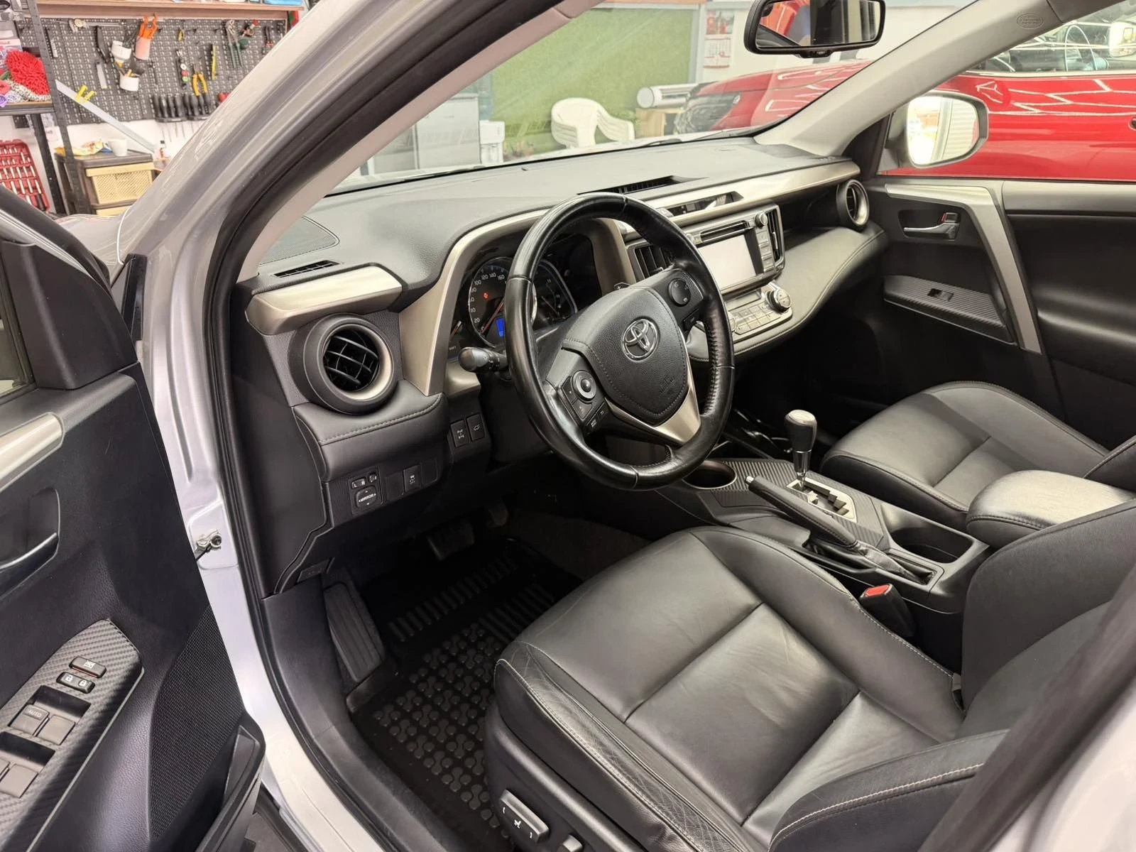 Toyota Rav4, снимка 6 - Автомобили и джипове - 55905376