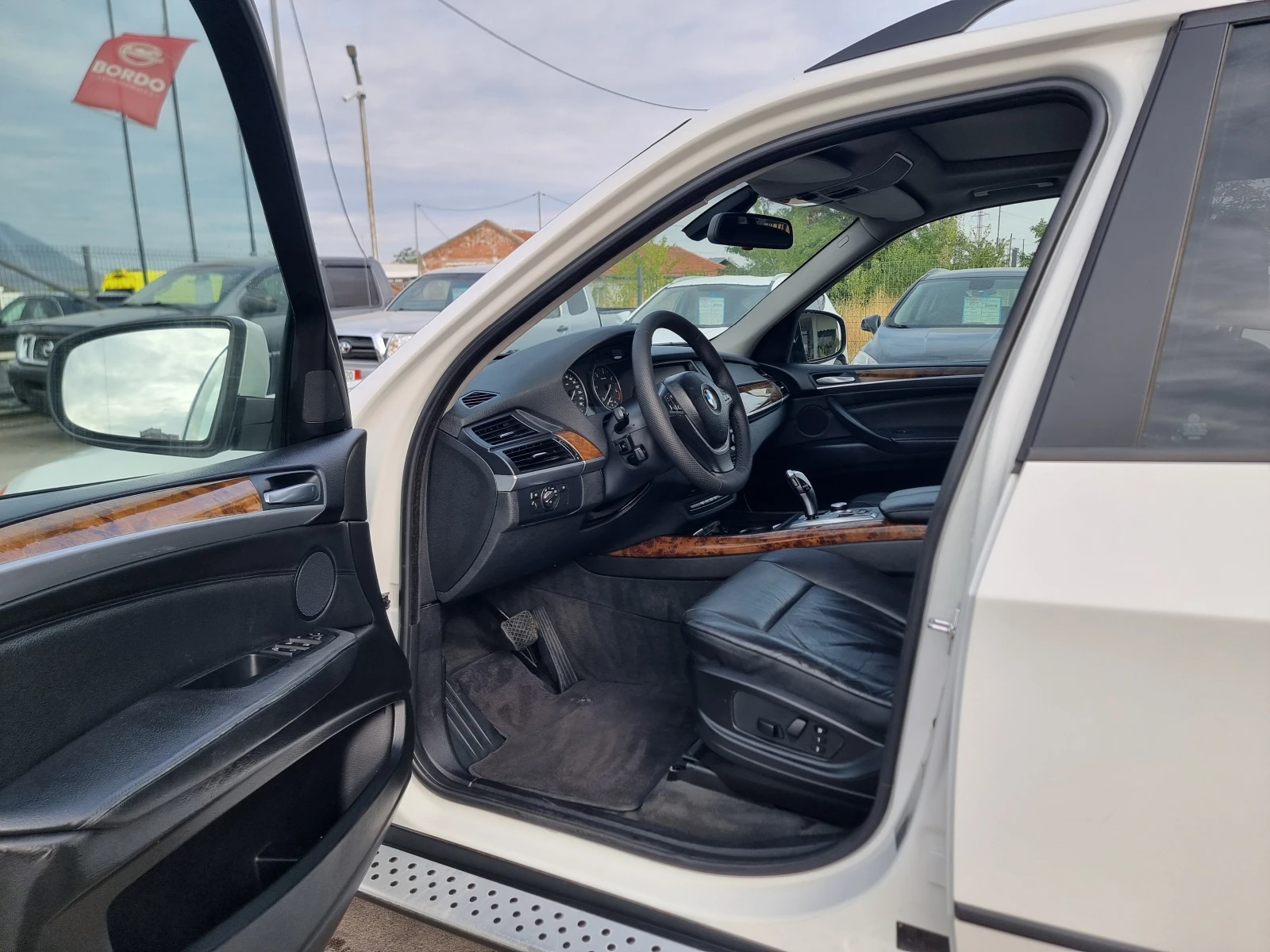 BMW X5 3.0D | Mobile.bg � ����������� 10