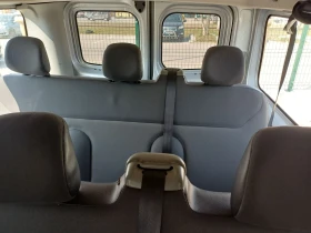 Renault Trafic 2.0D КЛИМАТИК, снимка 13
