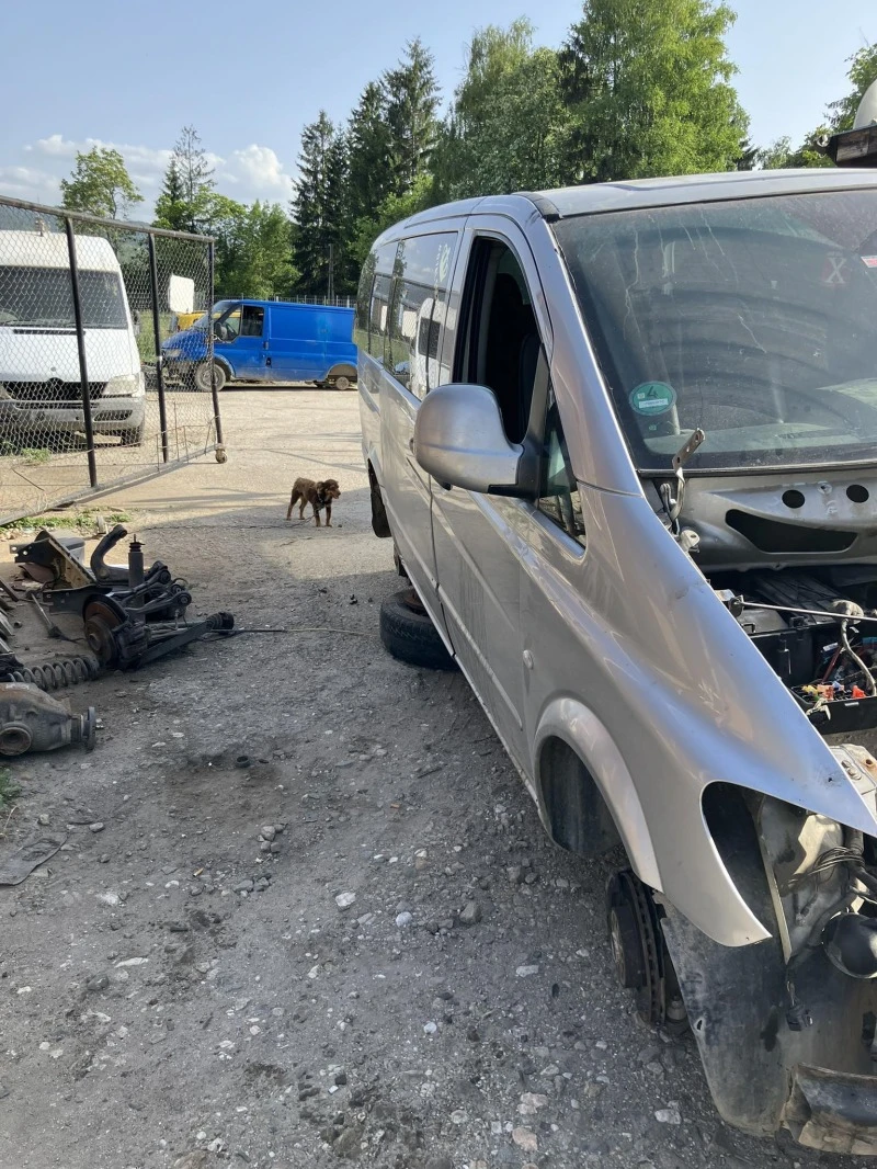 Mercedes-Benz Vito 646, 8места, автомат, снимка 3 - Бусове и автобуси - 47280942