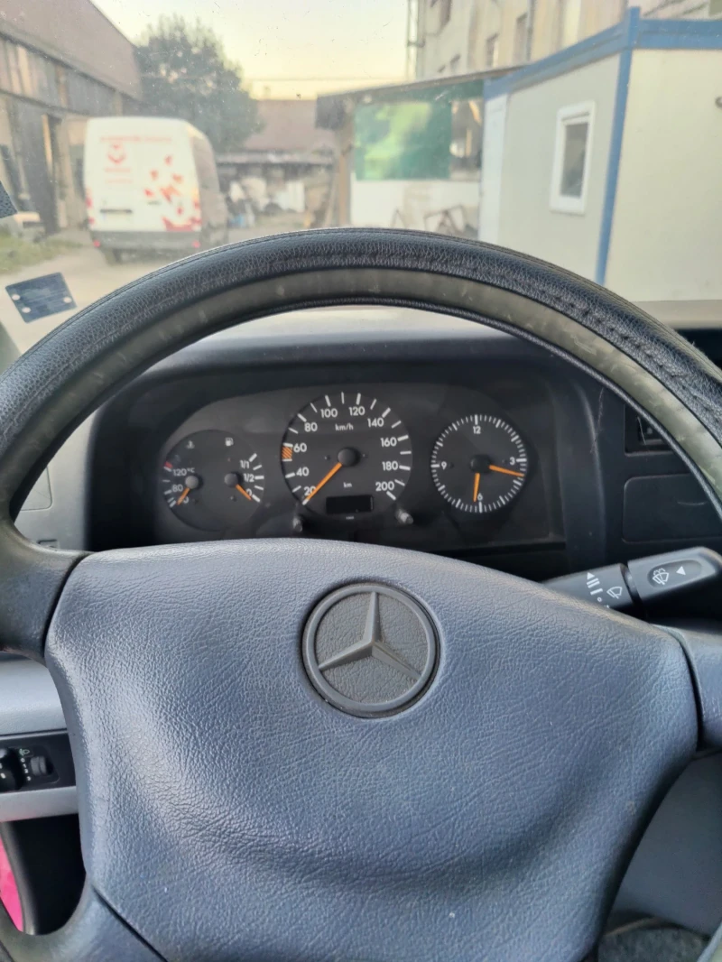 Mercedes-Benz 308 D, снимка 8 - Бусове и автобуси - 47680491