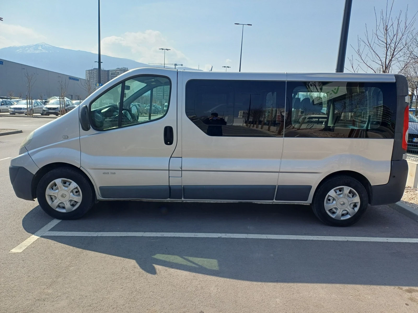 Renault Trafic 2.0D КЛИМАТИК, снимка 7 - Бусове и автобуси - 53954032