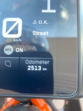     Ktm Duke III 390 Akrapovi? 