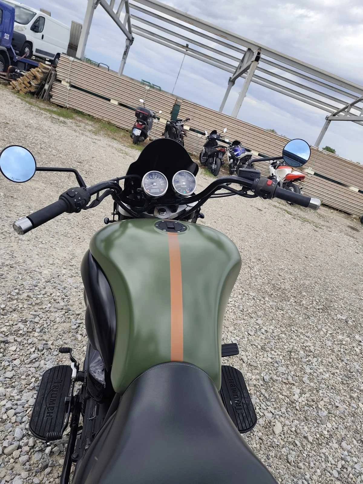 Triumph Rocket Лизинг Бартер - изображение 5