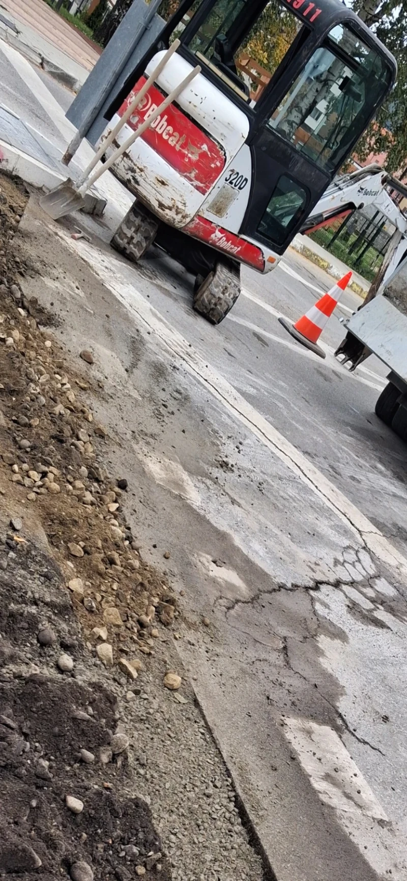 Багер Bobcat 320D, снимка 7 - Индустриална техника - 52369902