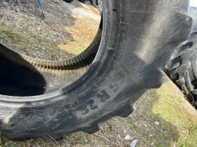 Гуми, снимка 1