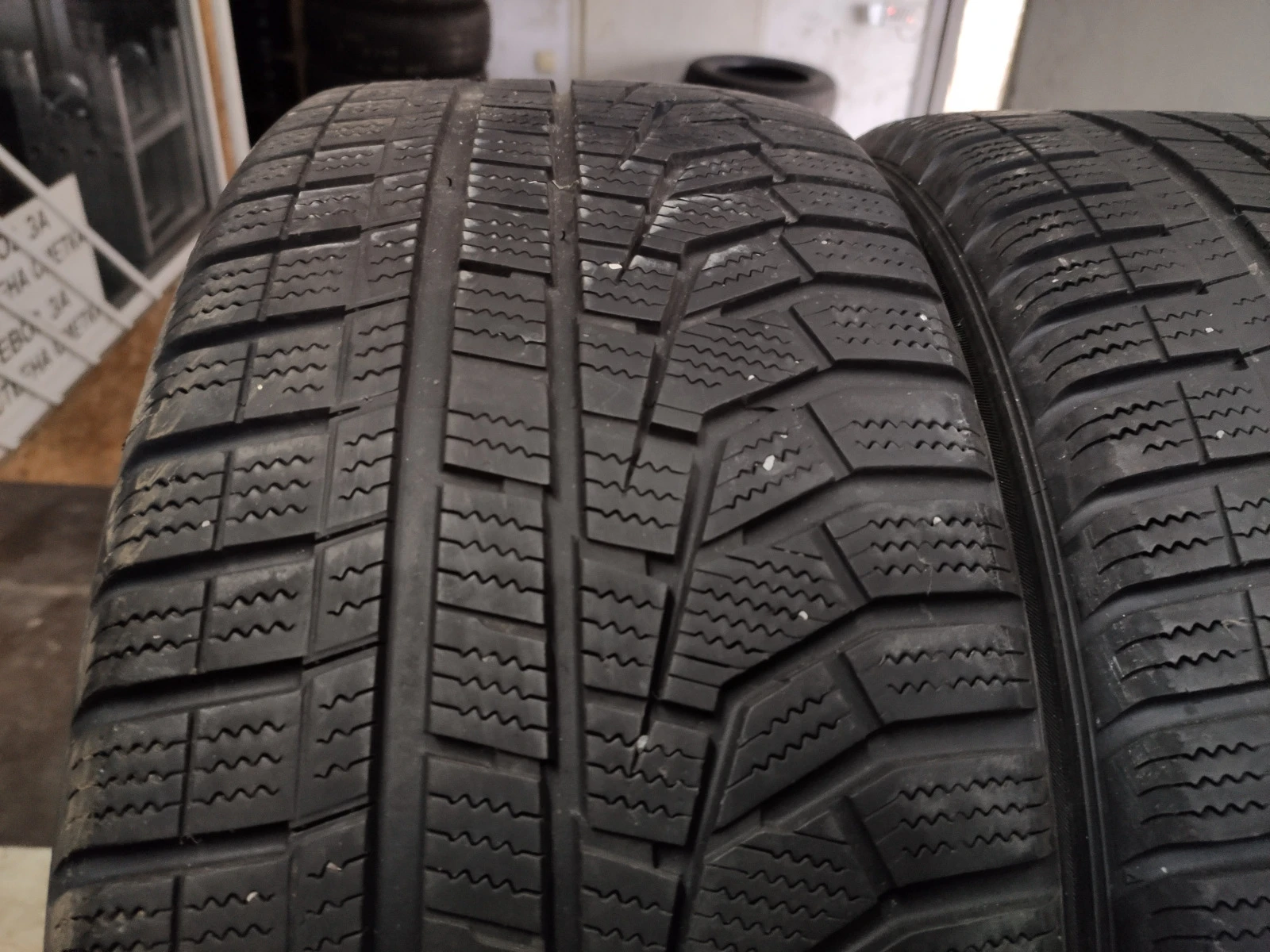  215/45R17 | Mobile.bg   1