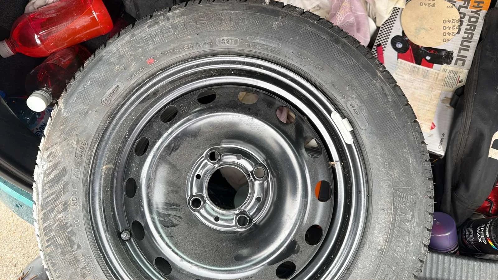 ���� � ������ 175/65R14 | Mobile.bg � ����������� 2