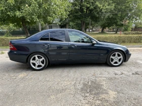 Mercedes-Benz C 220 Classic, снимка 4