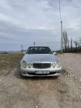  Mercedes-Benz E 270