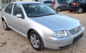     VW Bora 1.6i