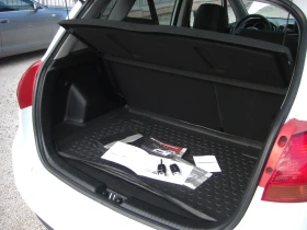 Kia Venga 1.4i /GPL NAVI KAMERA  PANORAMA EURO 6B | Mobile.bg    16