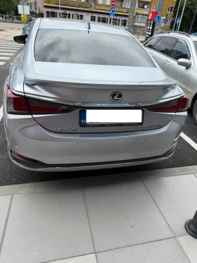 ����� �� �������� �� Lexus ES 300