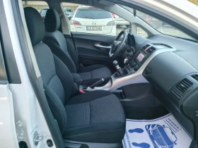 Toyota Auris 1.6i-132кс-ШВЕЙЦАРИЯ-РЪЧКА-6ск-FACELIFT | Auto.bg — изображение 13