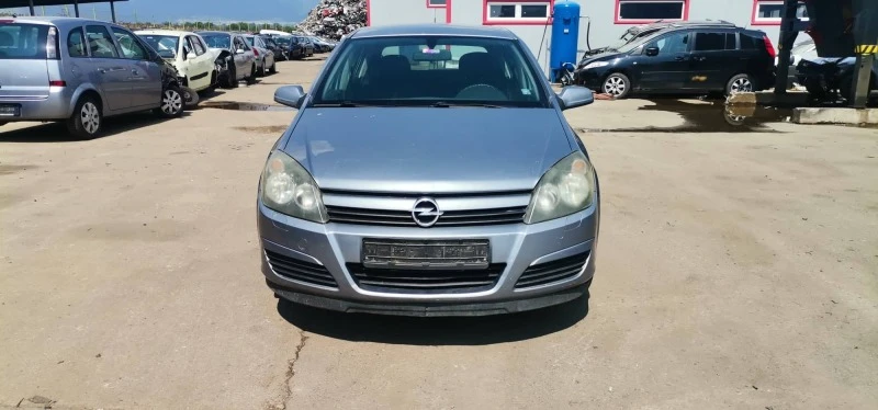 Opel Astra 1.6, снимка 1 - Автомобили и джипове - 41954183