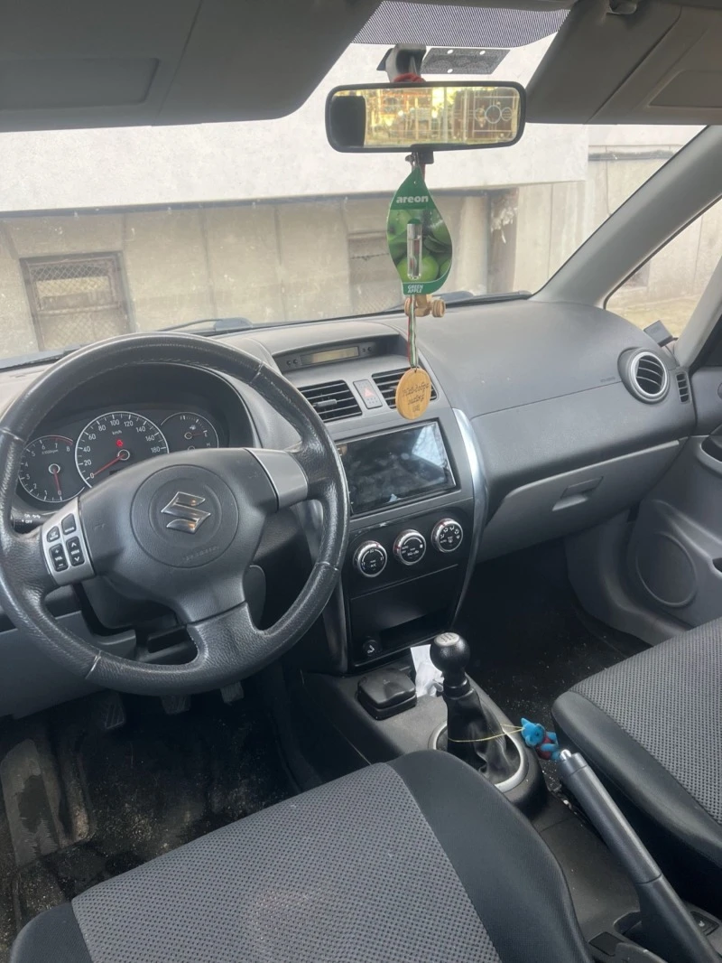 Suzuki SX4, снимка 6 - Автомобили и джипове - 45963990