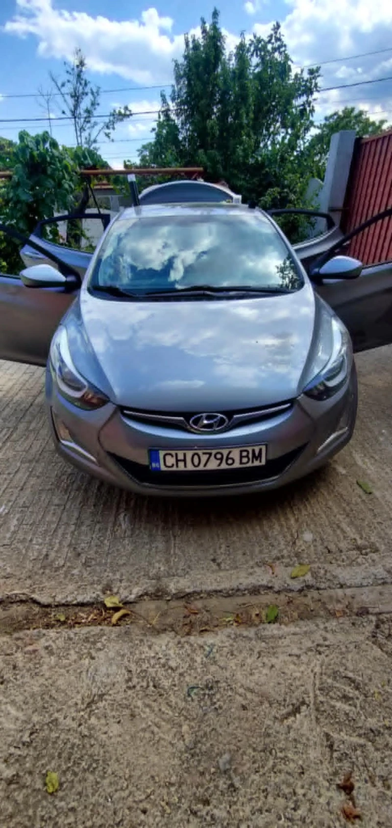 Hyundai Elantra, снимка 3 - Автомобили и джипове - 46801873