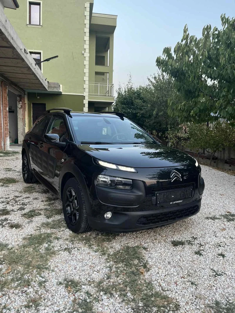 Citroen C4 Cactus 1.6 /100/ Перфектно състояние, снимка 1 - Автомобили и джипове - 47145037