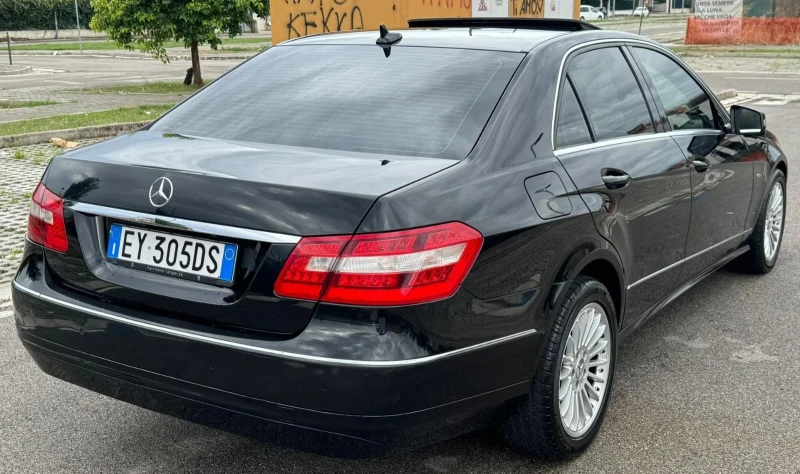 Mercedes-Benz E 220 2.2 170k, снимка 2 - Автомобили и джипове - 47277539