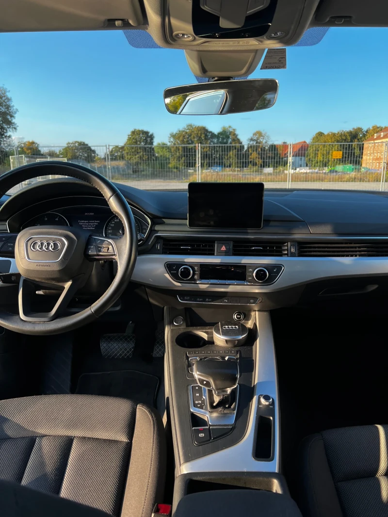 Audi A4 S tronic Avant, снимка 7 - Автомобили и джипове - 47482865