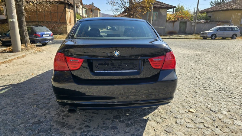 BMW 320 320 D, снимка 9 - Автомобили и джипове - 47850894