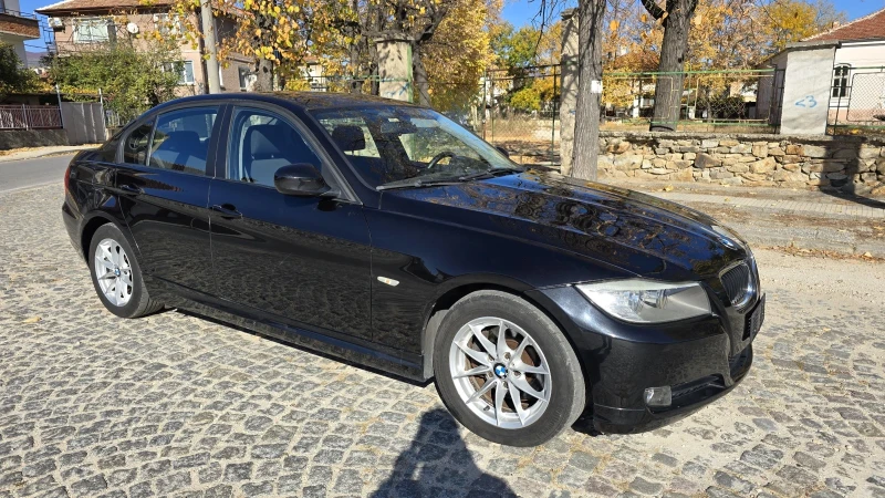 BMW 320 320 D, снимка 4 - Автомобили и джипове - 47850894