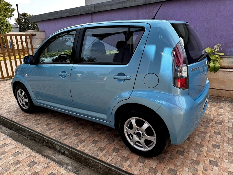 Subaru Justy 1.3* 4x4* Швейцария, снимка 3 - Автомобили и джипове - 47954596