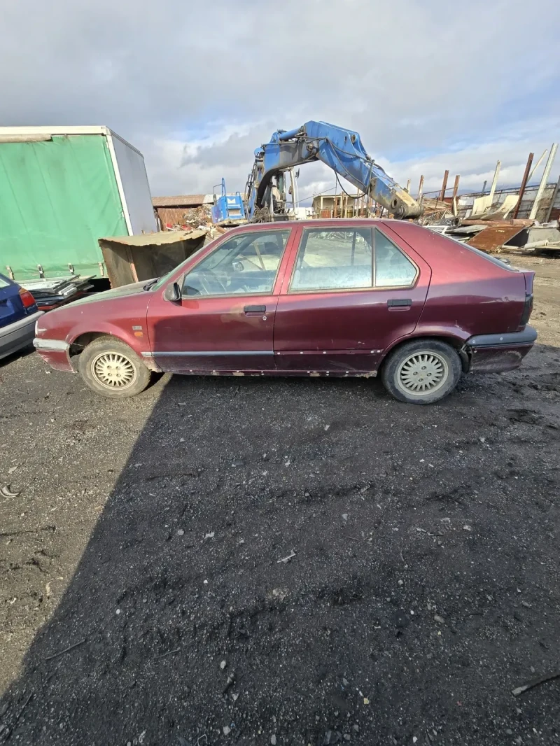 Renault 19, снимка 2 - Автомобили и джипове - 48441005