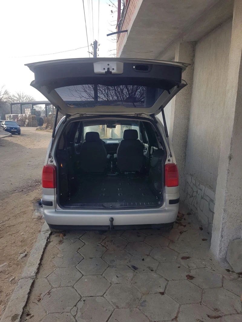 VW Sharan, снимка 7 - Автомобили и джипове - 48530495