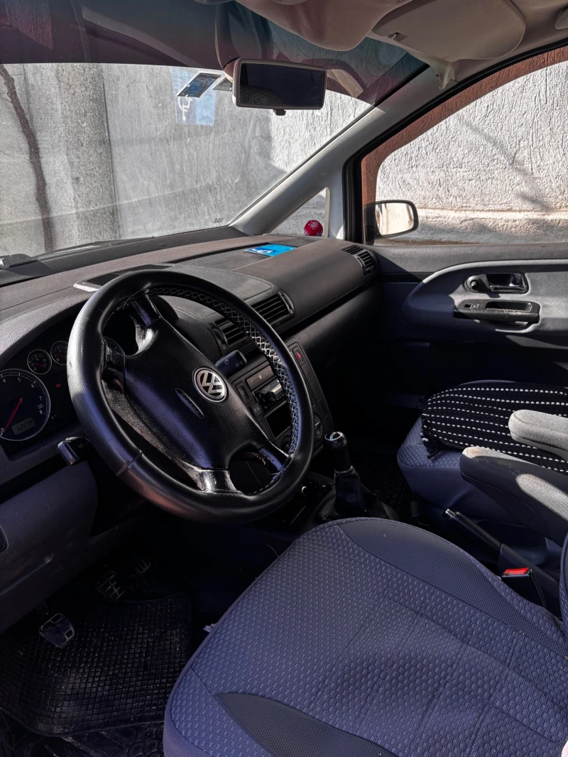 VW Sharan, снимка 4 - Автомобили и джипове - 48530495