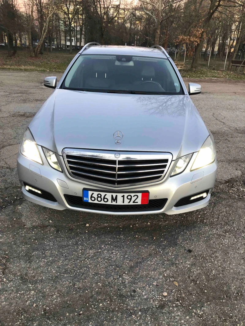 Mercedes-Benz E 350, снимка 1 - Автомобили и джипове - 48754033