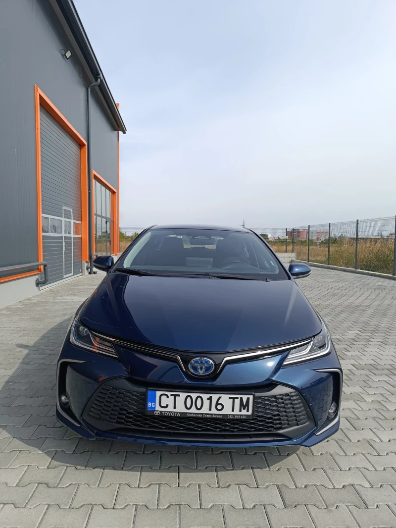 Toyota Corolla Executive Hybrid, снимка 9 - Автомобили и джипове - 49204678