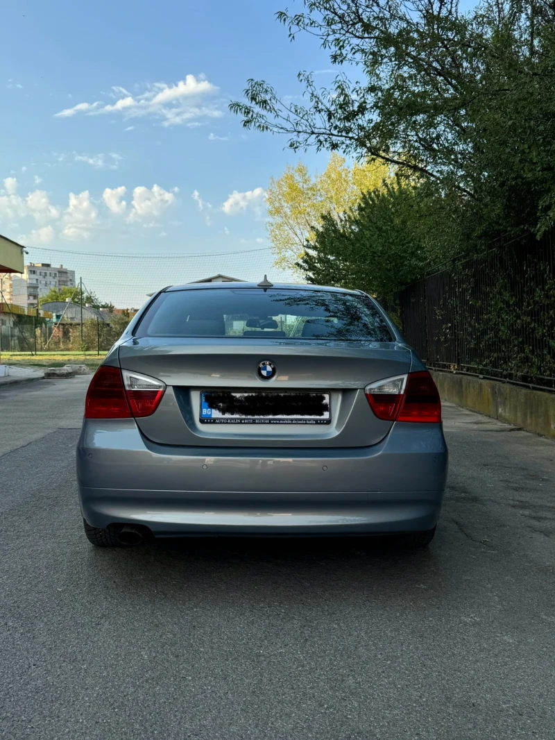 BMW 320, снимка 2 - Автомобили и джипове - 49562892