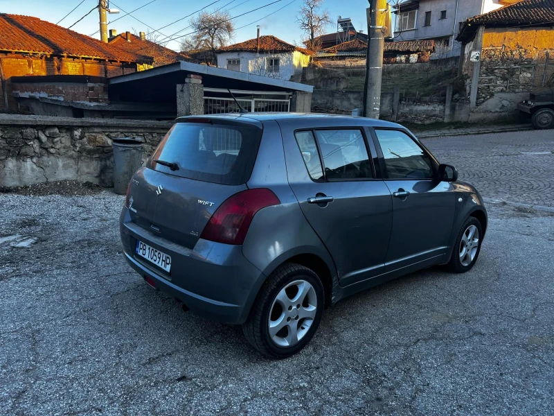 Suzuki Swift, снимка 4 - Автомобили и джипове - 49575964