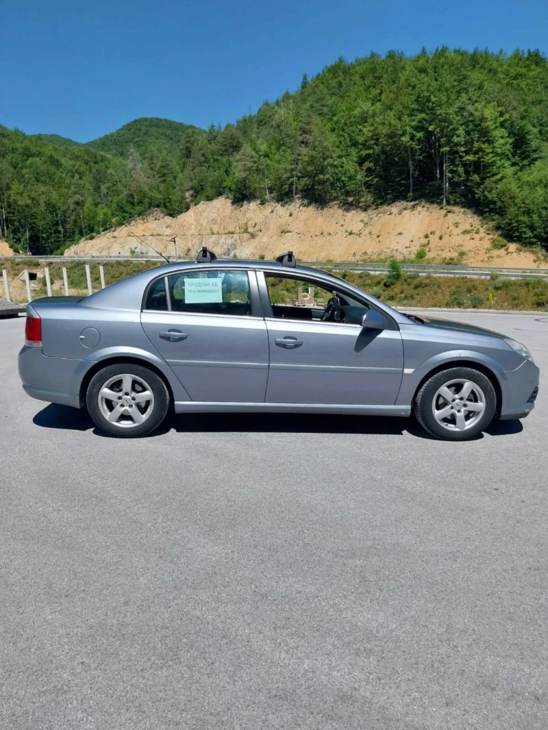 Opel Vectra 1.9 CDTI, снимка 2 - Автомобили и джипове - 52747248