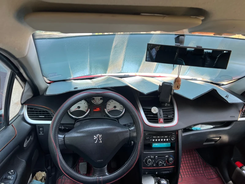 Peugeot 207, снимка 8 - Автомобили и джипове - 50686633