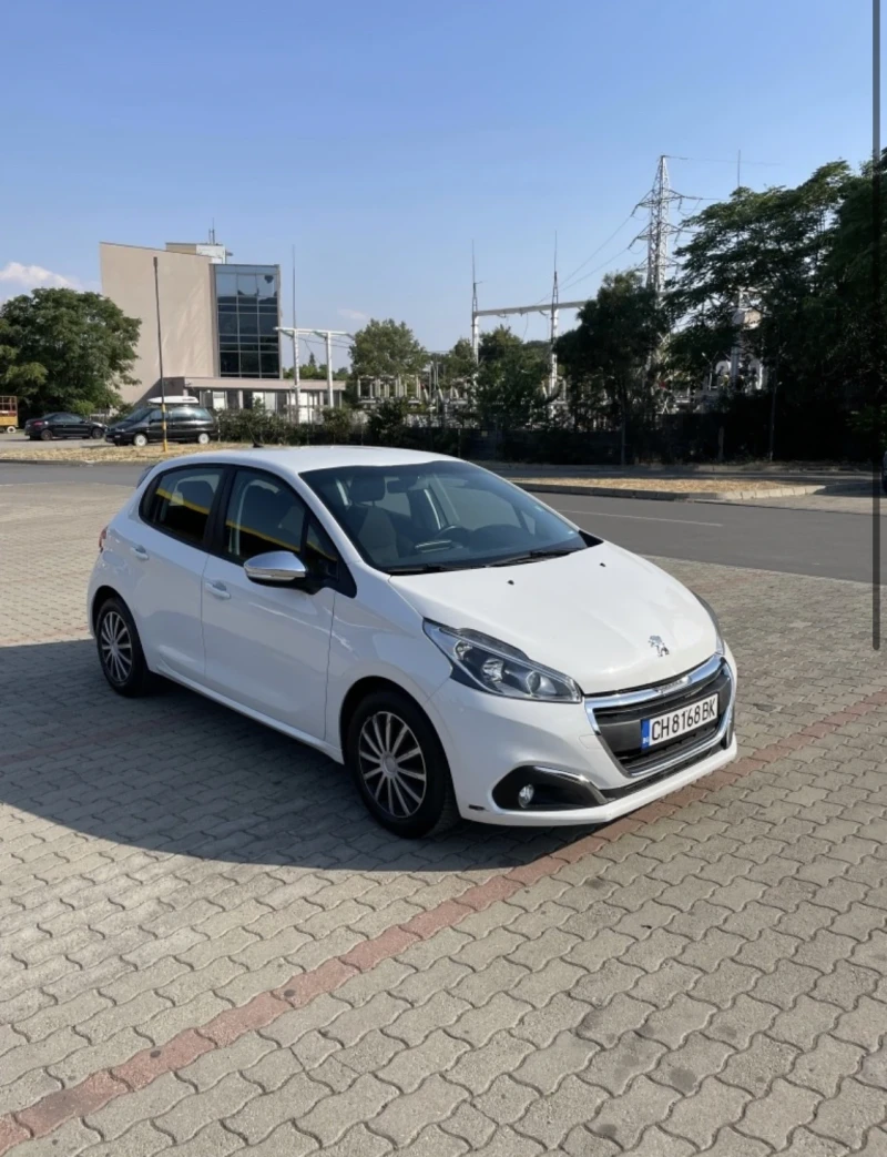 Peugeot 208, снимка 7 - Автомобили и джипове - 52332211