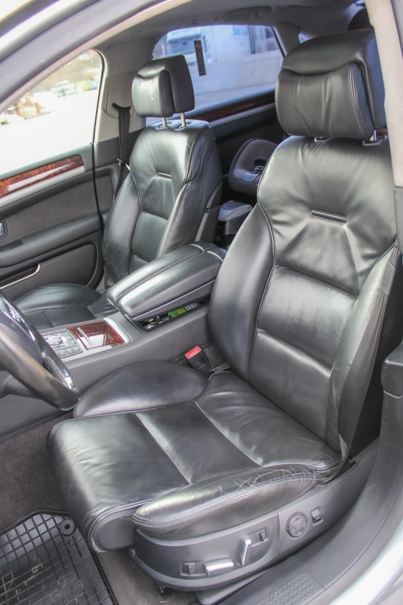 Audi A8 3.0TDI Quattro Distronic, снимка 9 - Автомобили и джипове - 53124422