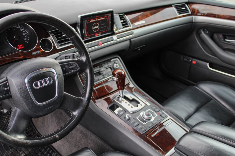 Audi A8 3.0TDI Quattro Distronic, снимка 10 - Автомобили и джипове - 53124422