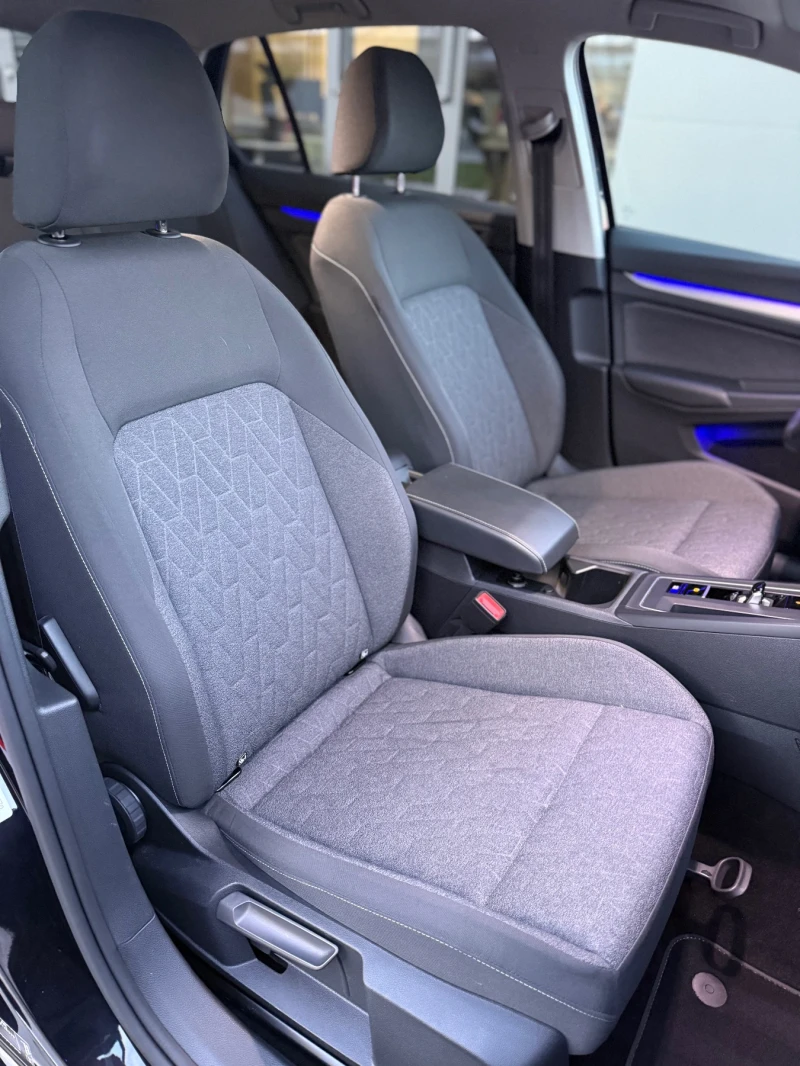 VW Golf 2.0 TDI, снимка 10 - Автомобили и джипове - 53287934