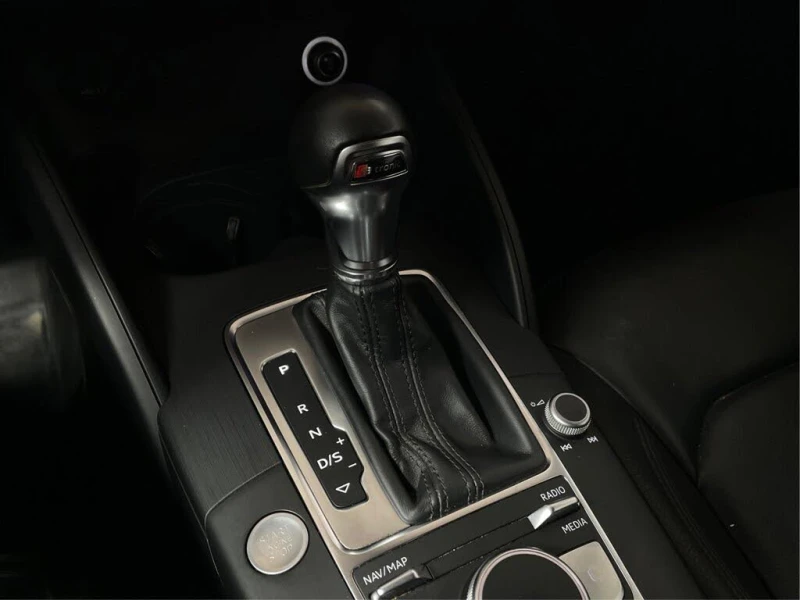 Audi A3 quattro Komfort Cabrio* АвтоКредит* (Цена до БГ) , снимка 9 - Автомобили и джипове - 53454248