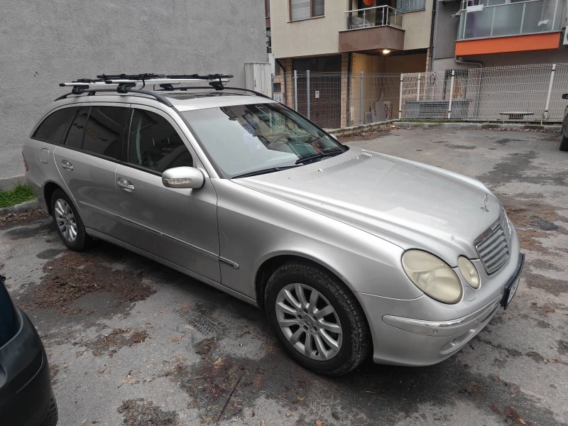 Mercedes-Benz E 320 CDI 204, снимка 2 - Автомобили и джипове - 53461913