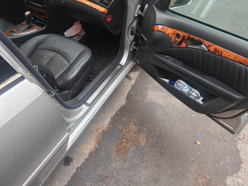 Mercedes-Benz E 320 CDI 204, снимка 12 - Автомобили и джипове - 53461913
