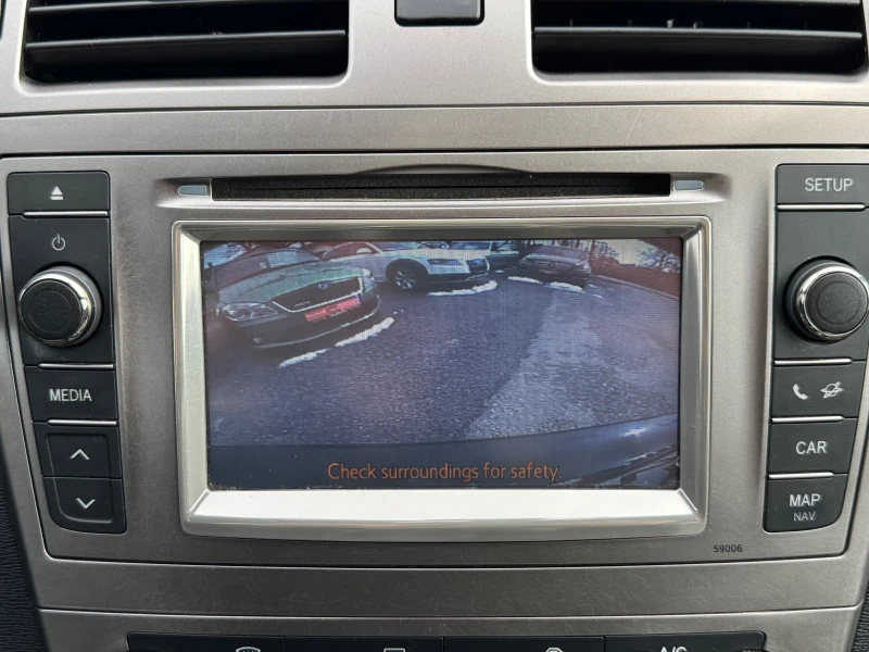 Toyota Avensis 2.0D4D-Facelift-ЛИЗИНГ, снимка 12 - Автомобили и джипове - 53596743